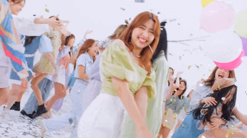 สวัสดีปีใหม่ – BNK48 & CGM48 - WHOISMO