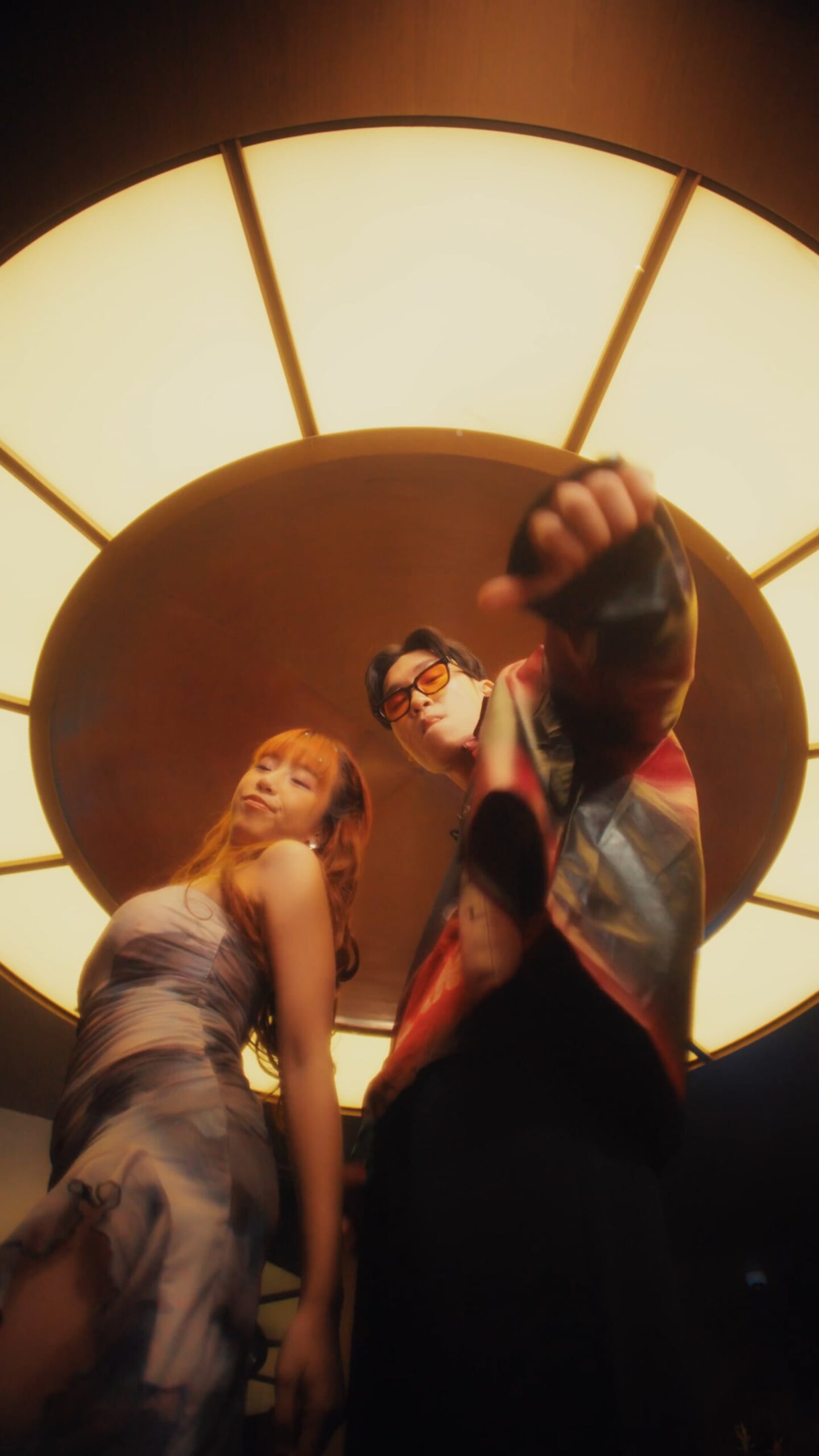 เหรอ – Pretzelle x pY-1 x BlackHeart x boomnevv (Vertical MV) - WHOISMO